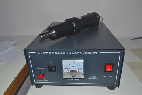 手持式超聲波焊接機操作規範（fàn）